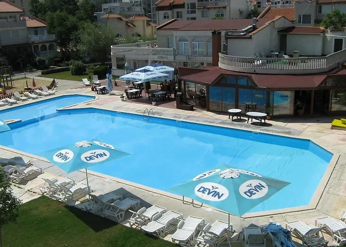 Apart-hotel Bravo 3*