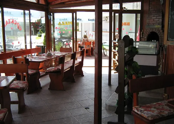 Apart-hotel Bravo 3*