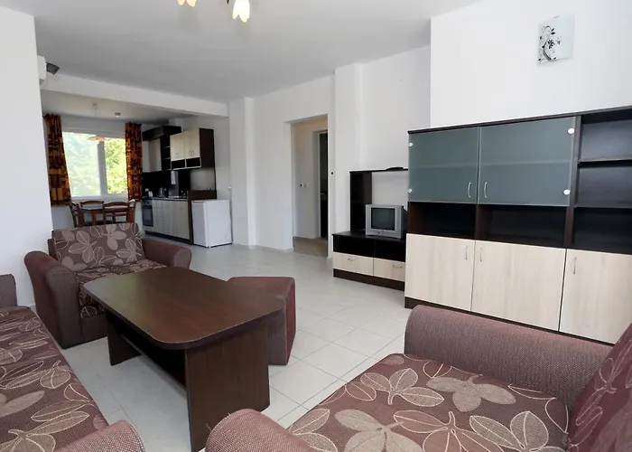 Apart-hotel Bravo 3*