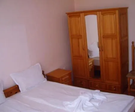 Apartahotel Bravo