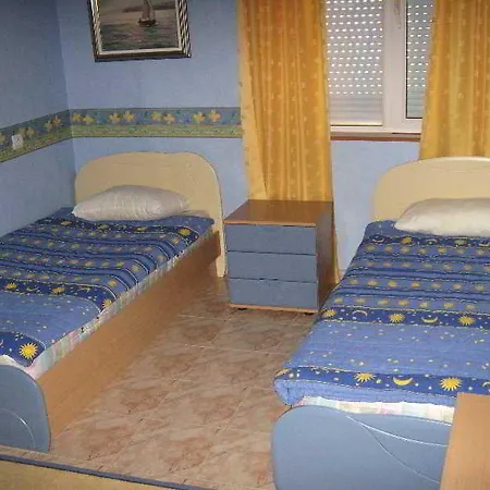 Bravo Lägenhetshotell Slăntjev Brjag